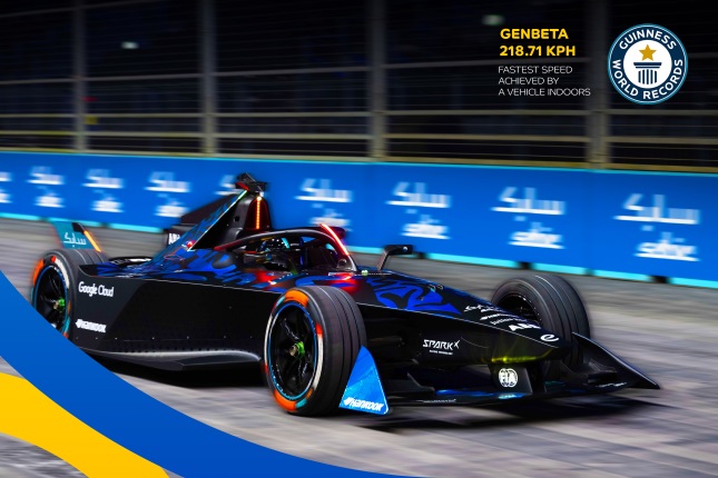 FORMULA E 及其創(chuàng)新合作伙伴 SABIC 開發(fā)的新款 GENBETA 賽車打破了吉尼斯世界紀(jì)錄?稱號